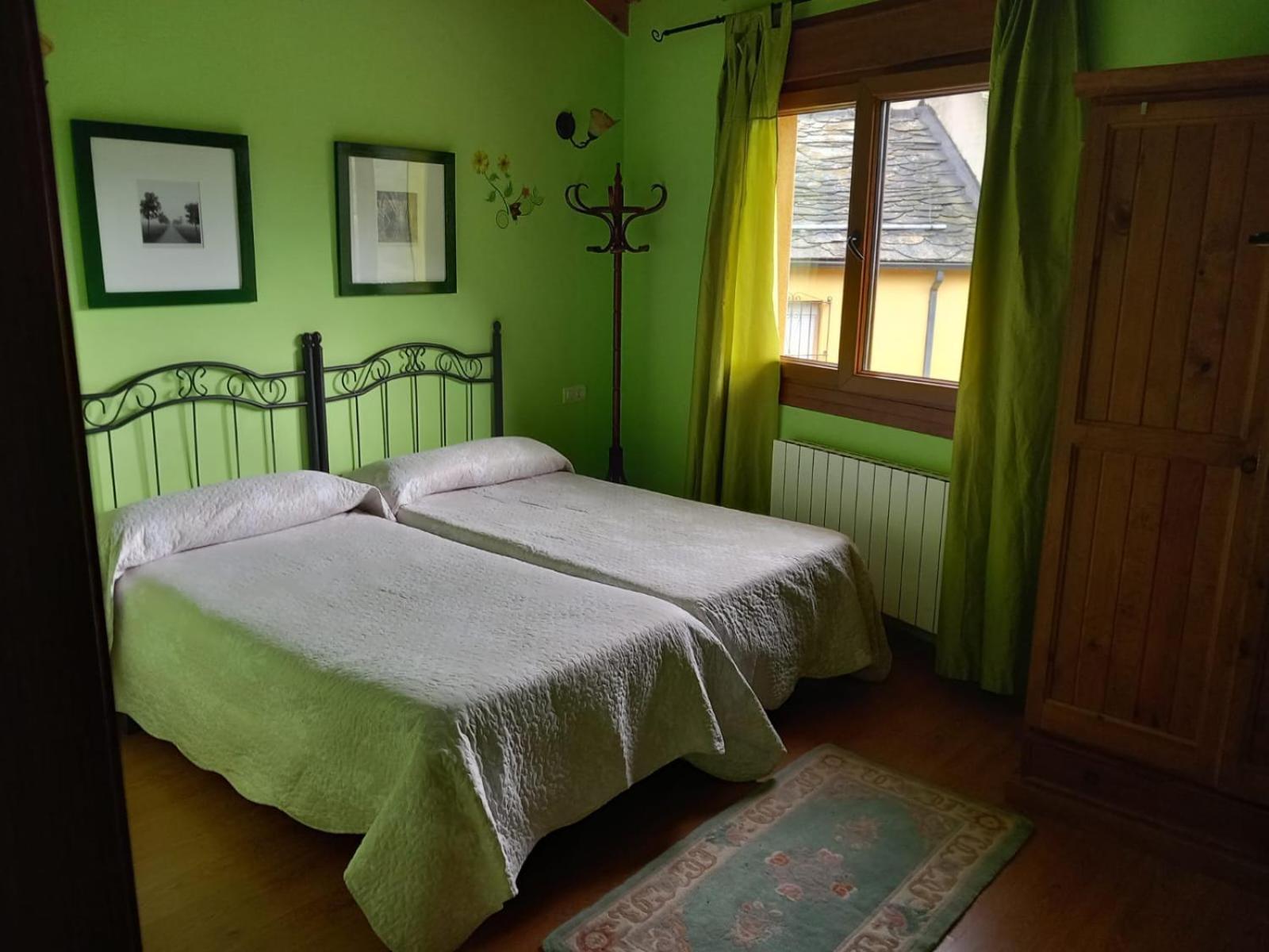 Casa Rural La Fuente Tejedo del Sil Kültér fotó
