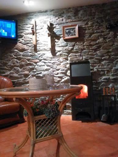 Casa Rural La Fuente Tejedo del Sil Kültér fotó